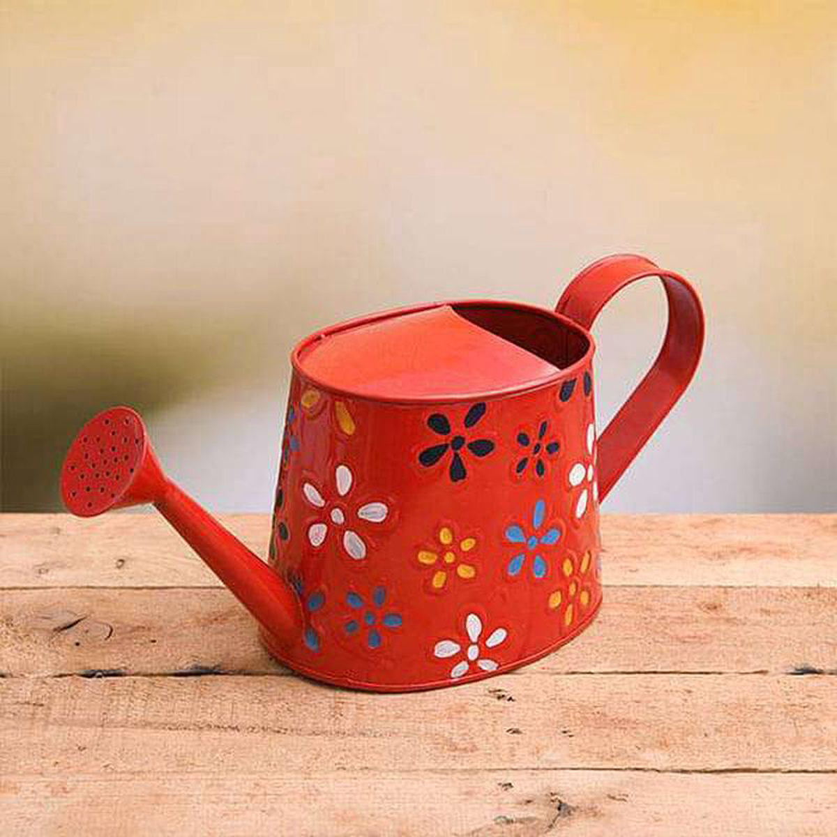 Hand Printed Round Metal Watering Can (Red) 8211 Gardening Tool