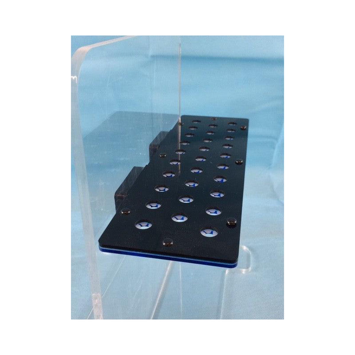 Elite Magnetic Frag Rack Black 8211 Small 8211 29 Plugs